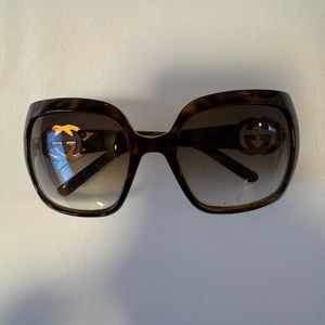 Gucci Tortoise Shell Sunglasses with original case.